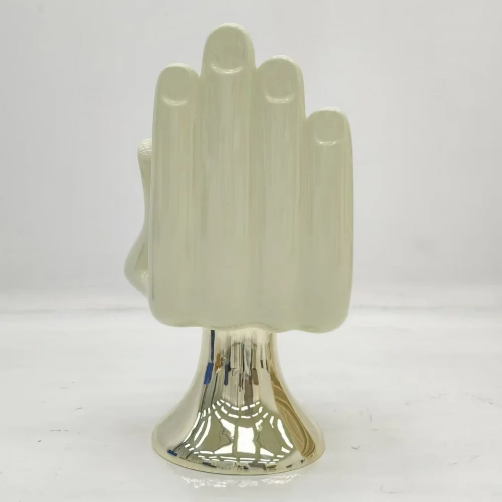 Modern Creative Fiberglass Hand-Shaped Art Design Chair